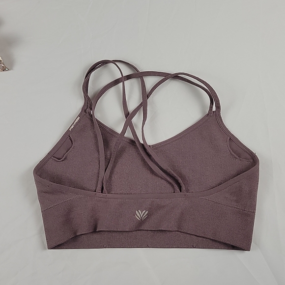Forever 21 purple sports bra m - Picture 3 of 4